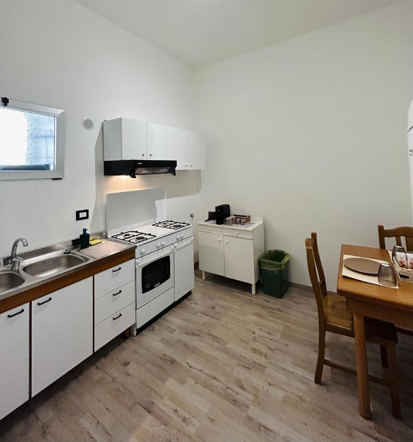 Essential House Apartment Brindisi Exterior photo